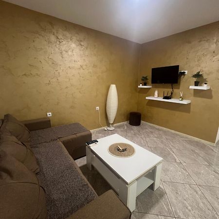 Aurora Apartment Сомбор Екстер'єр фото